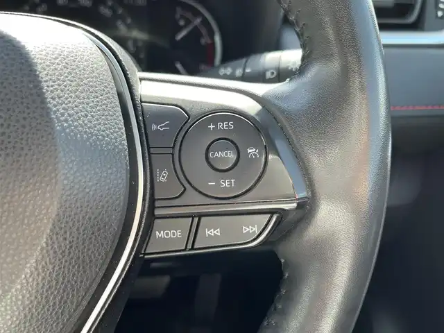 トヨタ ＲＡＶ４ アドベンチャー オフロードPKG 鳥取県 2022(令4)年 3.9万km スーパーホワイトⅡ ワンオーナー/４・W・D/純正ディスプレイオーディオ/フルセグ/BT/USB/全方位カメラ・ETC/運転席パワーシート/前席シートヒーター/エアシート/トヨタセーフティセンス/レーダークルーズコントロール/レーンキープアシスト/デジタルインナーミラー/LEDヘットライト/LEDフォグライト/純正18インチアルミホイール/プッシュエンジンスタート/フロアマット/ドアバイザー/保証書/取扱説明書/スペアキー