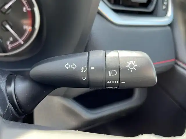 トヨタ ＲＡＶ４ アドベンチャー オフロードPKG 鳥取県 2022(令4)年 3.9万km スーパーホワイトⅡ ワンオーナー/４・W・D/純正ディスプレイオーディオ/フルセグ/BT/USB/全方位カメラ・ETC/運転席パワーシート/前席シートヒーター/エアシート/トヨタセーフティセンス/レーダークルーズコントロール/レーンキープアシスト/デジタルインナーミラー/LEDヘットライト/LEDフォグライト/純正18インチアルミホイール/プッシュエンジンスタート/フロアマット/ドアバイザー/保証書/取扱説明書/スペアキー