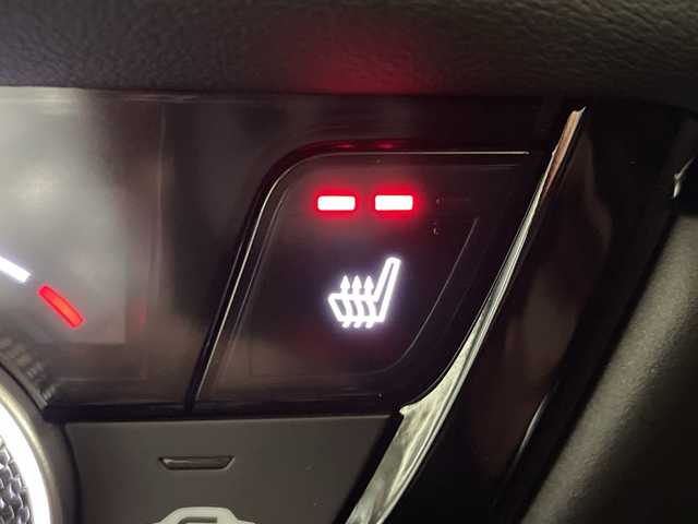 ホンダ ヴェゼル ハイブリッド e:HEV Z 神奈川県 2025(令7)年 0.1千km クリスタルブラックパール 登録済未使用車/Honda CONNECTディスプレイ/純正ナビ/純正ETC2.0車載器/フルセグ　Bluetooth　USB　AppleCarPlay　Androidauto/バックカメラ/ワイヤレス充電器/フロントグリルベルリナブラック/ホンダセンシング/衝突軽減ブレーキ/誤発進抑制機能/後方誤発進抑制機能/近距離衝突軽減ブレーキ/歩行者事故低減ステアリング/路外逸脱抑制機能/渋滞追従付アダブティブクルーズコントロール/車線維持支援システム/先行車発進お知らせ機能/標識認識機能/オートハイビーム/パーキングセンサーシステム/トラフィックジャムアシスト/アダブティブドライビングビーム/ブラインドスポットインフォメーション/前後ソナー/革巻きステアリング/パドルシフト/ステアリングヒーター/合皮/ファブリックコンビシート/前席シートバックポケット/前席シートヒーター/ダウンヒルアシストコントロール/電動パーキングブレーキ/オートブレーキホールド/プッシュスタート/スマートキー/純正18インチアルミホイール/LEDヘッド/フォグランプ