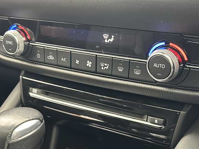 マツダ アテンザ ワゴン XD プロアクティブ 宮城県 2018(平30)年 6.6万km ディープクリスタルブルーマイカ 4WD/サンルーフ/純正ナビ/(AM/FM/BT/USB/AUX/TV/CD/DVD)/全方位カメラ/ETC2.0/レーダークルーズコントロール/BSM/HUD/パドルシフト/プッシュスタート/スマートキー/スペアキー/オートライト/オートマチックハイビーム/LEDヘッドライト/純正フロアマット/純正17インチアルミホイール