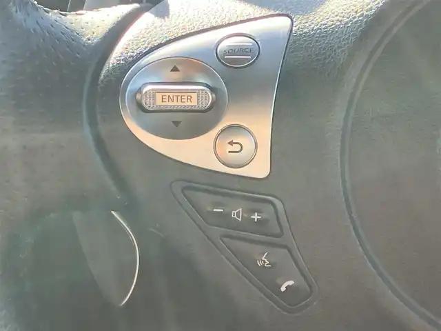 日産 フェアレディ Ｚ バージョンT 静岡県 2011(平23)年 10万km ブリリアントホワイトパール HKSハイパフォーマンスエキゾーストマフラー/WORK Varianza19インチアルミホイール /純正ナビ（CD/フルセグ）/バックカメラ/ドライブレコーダー前後/ETC/パドルシフト/エンジンスタートボタン/パワーステアリング/パワーウィンドウ/スマートキー/オートエアコン/フロアマット/D席N席パワーシート/D席N席シートヒーター/ハーフレザーシート（本革＆布）/フロントエアロ/ABS/横滑り防止装置/オートライト/キセノン/W+サイドエアバッグ/BOSE/ブルーレンズミラー