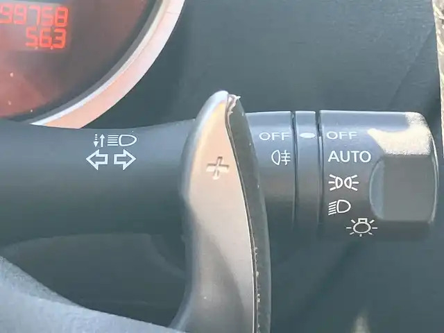 日産 フェアレディ Ｚ バージョンT 静岡県 2011(平23)年 10万km ブリリアントホワイトパール HKSハイパフォーマンスエキゾーストマフラー/WORK Varianza19インチアルミホイール /純正ナビ（CD/フルセグ）/バックカメラ/ドライブレコーダー前後/ETC/パドルシフト/エンジンスタートボタン/パワーステアリング/パワーウィンドウ/スマートキー/オートエアコン/フロアマット/D席N席パワーシート/D席N席シートヒーター/ハーフレザーシート（本革＆布）/フロントエアロ/ABS/横滑り防止装置/オートライト/キセノン/W+サイドエアバッグ/BOSE/ブルーレンズミラー