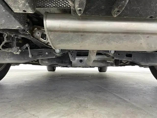 トヨタ プリウス E 千葉県 2017(平29)年 6.8万km シルバーM 純正ナビ/・NSCD-W66/・CD/BT/ワンセグ/バックカメラ/レーダークルーズコントロール/ビルトインETC/LDA/スペアキー/LEDヘッドライト/オートライト