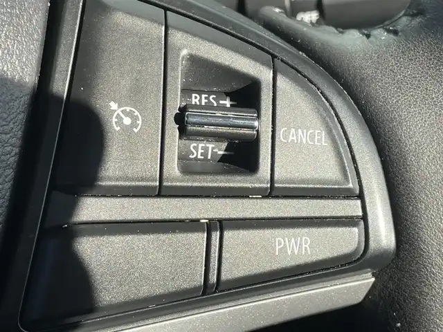 スズキ スペーシア ギア HYBRID XZターボ 和歌山県 2019(令1)年 5.2万km アクティブイエロー/ガンメタリック2トーン 7インチナビ（CN-RE05WD）/全方位カメラ/フルセグTV/衝突軽減ブレーキ/レーダークルコン/後方コーナーセンサー/オートライト/ドラレコ/ビルトインETC/両側パワスラ/シートヒーター/パドルシフト/後席サーキュレーター/後席サンシェード/LEDヘッドライト/フォグランプ/ステリモ/ルーフレール