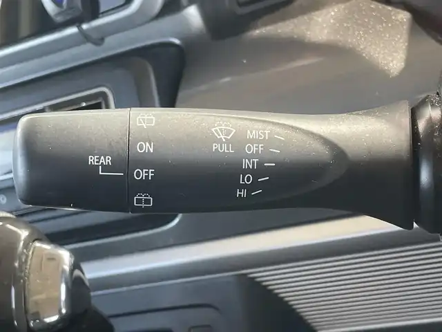 スズキ スペーシア ギア HYBRID XZターボ 和歌山県 2019(令1)年 5.2万km アクティブイエロー/ガンメタリック2トーン 7インチナビ（CN-RE05WD）/全方位カメラ/フルセグTV/衝突軽減ブレーキ/レーダークルコン/後方コーナーセンサー/オートライト/ドラレコ/ビルトインETC/両側パワスラ/シートヒーター/パドルシフト/後席サーキュレーター/後席サンシェード/LEDヘッドライト/フォグランプ/ステリモ/ルーフレール