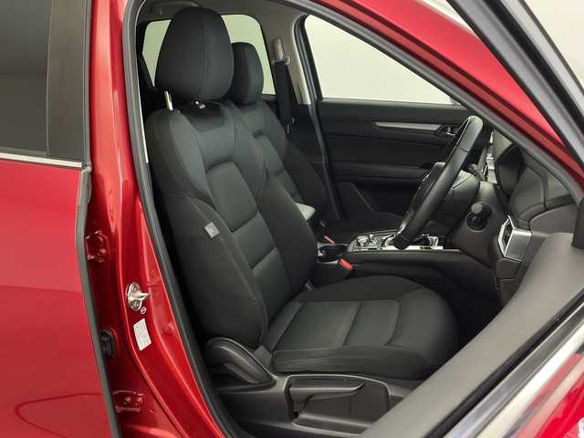 マツダ ＣＸ－５ XD プロアクティブ 兵庫県 2017(平29)年 6.6万km ソウルレッドクリスタルM ・純正ナビ（AM/FM/BT)/・バックカメラ/・サイドカメラ/・ビルトインETC/・スマートシティブレーキサポート/・スマートブレーキサポート/・レーンキープアシストシステム/・ドライバーアテンションアラート/・車間認知支援システム/・ブラインドスポットモニターシステム/・交通標識認識システム/・レーダークルーズコントロール/・クリアランスソナー/・ヘッドアップディスプレイ/・アダプティブLEDヘッドライト/・ステアリングスイッチ/・革巻きステアリング/・純正19インチアルミホイール/・電動格納ウィンカーミラー/・純正フロアマット/・スマートキー/・スペアキー/・保証書/・取扱説明書