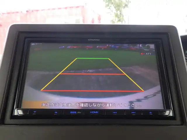 ホンダ Ｎ ＢＯＸ G L ホンダセンシング 千葉県 2017(平29)年 4.4万km プレミアムホワイトパールⅡ 社外7インチSDナビ【MDV-D404BT】【AM/FM/CD/DVD/Bluetooth/フルセグTV】/バックカメラ/前後ドライブレコーダー【DC-DR652】/ビルトインETC/USB充電ポート×2/ホンダセンシング/・衝突軽減ブレーキ/・誤発進抑制機能/・後方誤発進抑制機能/・歩行者事故低減ステアリング/・アダプティブクルーズコントロール/・路外逸脱抑制機能/・先行車発進お知らせ機能/・標識認識機能/両側電動パワースライドドア/純正フロアマット/電格ウィンカーミラー/ドアバイザー/横滑り防止装置/盗難防止装置/保証書/取扱説明書/スペアキー×1