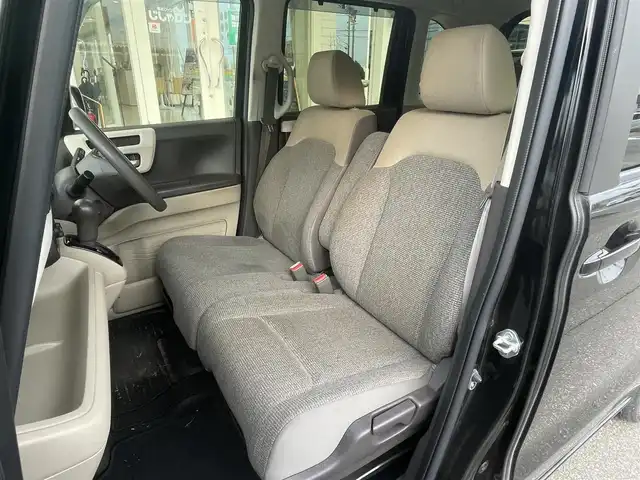 ホンダ Ｎ ＢＯＸ G L ホンダセンシング 秋田県 2019(平31)年 8.6万km クリスタルブラックパール (株)IDOMが運営する【じしゃロン 秋田店】の自社ローン専用車両になります。こちらは現金またはオートローンご利用時の価格です。自社ローンご希望の方は別途その旨お申付け下さい/４WD/スマートキー/ホンダセンシング/社外ナビ/フルセグテレビ/バックカメラ/ビルトインETC/片側パワースライドドア