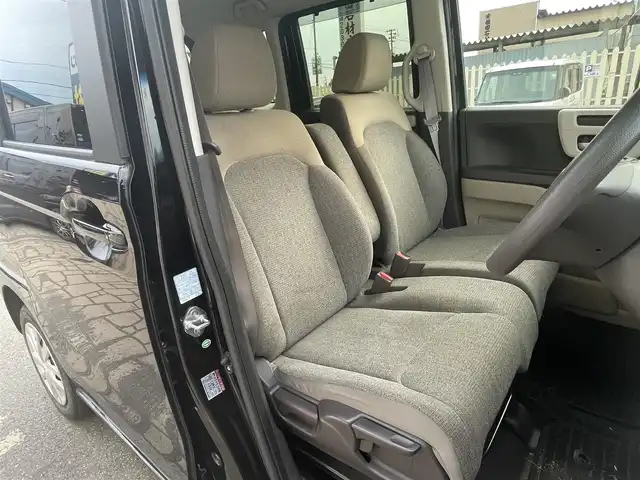 ホンダ Ｎ ＢＯＸ G L ホンダセンシング 秋田県 2019(平31)年 8.6万km クリスタルブラックパール (株)IDOMが運営する【じしゃロン 秋田店】の自社ローン専用車両になります。こちらは現金またはオートローンご利用時の価格です。自社ローンご希望の方は別途その旨お申付け下さい/４WD/スマートキー/ホンダセンシング/社外ナビ/フルセグテレビ/バックカメラ/ビルトインETC/片側パワースライドドア