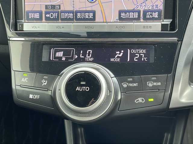 トヨタ プリウス α 岐阜県 2016(平28)年 3万km パール 登録時29278km/純正８インチナビ　/フルセグＴＶ　/バックモニター /クルーズコントロール /LEDヘッドライト /フォグランプ /オートマチックハイビーム /パワーシート /純正フロアマット /純正アルミホイール /レーンキープアシスト/ハーフレザーシート/ETC/スマートキー/スペアキー/プッシュスタート/ABS/横滑り防止装置/盗難防止装置/カーテンエアバッグ