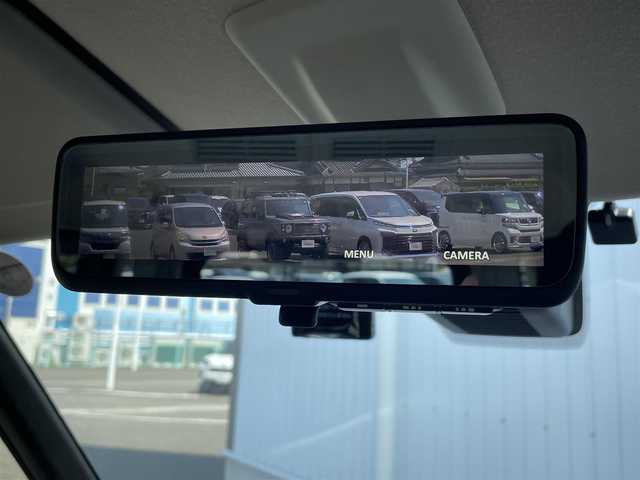 三菱 デリカミニ T プレミアム 熊本県 2024(令6)年 0.7万km アメジストブラック/レッドM 社外ナビ（NDV-D710)/BT/CD/DVD/USB/AM/FM/バックカメラ/全方位カメラ/デジタルルームミラー/両側パワースライドドア/ビルトインETC/前方ドラレコ/本革巻きステアリング/・ステアリングリモコン/・ステアリングヒーター/・パドルシフト/ハーフレザーシート/・D/Nシートヒーター/・シートカバー/ヒルディセントコントロール/e-Assist/・衝突軽減ブレーキ/・踏み間違い防止アシスト/・車線逸脱防止支援機能/・ふらつき警報/・前方衝突予測機能/・標識認識システム/・先行車発進通知/マイパイロット/・レーダークルーズコントロール/・車線維持支援機能/電子パーキングブレーキ/オートブレーキホールド/パーキングセンサー/後席サーキュレーター/・プラズマクラスター/ロールサンシェード/プッシュスタート/スマートキー/電動格納ミラー/・ミラーウィンカー/純正ドアバイザー/社外フロアマット/LEDヘッドライト/・LEDフォグライト