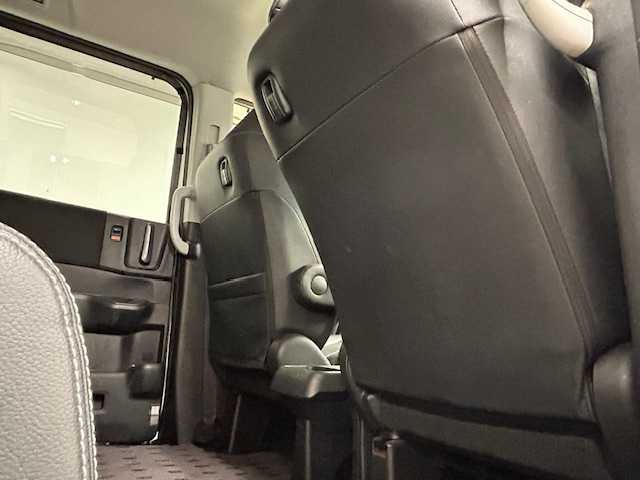 ホンダ ステップワゴン スパーダ Z クールスピリット 静岡県 2012(平24)年 10.4万km ホワイトオーキッドパール (株)IDOMが運営する【じしゃロン浜松店】の自社ローン専用車両になりますこちらは現金またはオートローンご利用時の価格です。自社ローンご希望の方は別途その旨お申付け下さい/HDDナビ/フルセグテレビ/バックカメラ/フリップダウンモニター/クルーズコントロール/両側パワースライドドア/HID/オートライト/ETC/電動格納ミラー/アイドリングストップ/ウィンカーミラー/ドアバイザー/社外アルミホイール