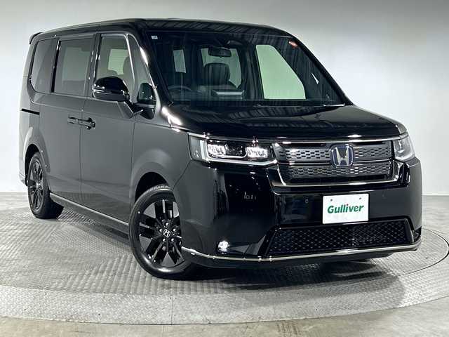ホンダ ステップワゴン スパーダ eHEV 神奈川県 2025(令7)年 0.1千km クリスタルブラックパール 登録済未使用車/ホンダセンシング/純正11.4Honda CONNECTナビ 【LXM-247VFLi】/・BT/フルセグTV/CD/DVD/USB/AppleCarPlay/AndroidAuto/SD/バックカメラ/ハーフレザーシート/シートヒーター(D/N)/オットマン/両側電動スライドドア/電動サイドブレーキ/オートブレーキホールド/ECON/パワーバックドア/ヘッドライトレベライザー/BSM/革巻きステアリング/ステアリングスイッチ/パドルシフト/LEDヘッドライト/フォグランプ/電動格納ミラー/ウィンカーミラー/スマートキー/スペアキー/プッシュスタートボタン/純正16インチアルミホイール
