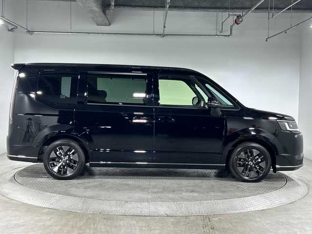 ホンダ ステップワゴン スパーダ eHEV 神奈川県 2025(令7)年 0.1千km クリスタルブラックパール 登録済未使用車/ホンダセンシング/純正11.4Honda CONNECTナビ 【LXM-247VFLi】/・BT/フルセグTV/CD/DVD/USB/AppleCarPlay/AndroidAuto/SD/バックカメラ/ハーフレザーシート/シートヒーター(D/N)/オットマン/両側電動スライドドア/電動サイドブレーキ/オートブレーキホールド/ECON/パワーバックドア/ヘッドライトレベライザー/BSM/革巻きステアリング/ステアリングスイッチ/パドルシフト/LEDヘッドライト/フォグランプ/電動格納ミラー/ウィンカーミラー/スマートキー/スペアキー/プッシュスタートボタン/純正16インチアルミホイール