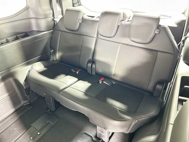 ホンダ ステップワゴン スパーダ eHEV 神奈川県 2025(令7)年 0.1千km クリスタルブラックパール 登録済未使用車/ホンダセンシング/純正11.4Honda CONNECTナビ 【LXM-247VFLi】/・BT/フルセグTV/CD/DVD/USB/AppleCarPlay/AndroidAuto/SD/バックカメラ/ハーフレザーシート/シートヒーター(D/N)/オットマン/両側電動スライドドア/電動サイドブレーキ/オートブレーキホールド/ECON/パワーバックドア/ヘッドライトレベライザー/BSM/革巻きステアリング/ステアリングスイッチ/パドルシフト/LEDヘッドライト/フォグランプ/電動格納ミラー/ウィンカーミラー/スマートキー/スペアキー/プッシュスタートボタン/純正16インチアルミホイール