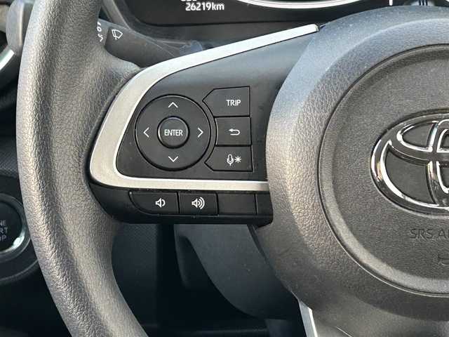 トヨタ ライズ G 大阪府 2020(令2)年 2.7万km シャイニングホワイトパール 純正SDメモリナビ(NSZT-W68T)/BT/CD/SD/フルセグTV/バックカメラ/MTモード/前後ドラレコ(TZ-D205W)/レーンキープアシスト/コーナーセンサー/LEDヘッドライト/オートハイビーム/純正フロアマット/純正16インチAW/電格ミラー/ドアバイザー/スペアキー/ETC