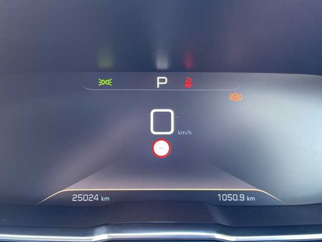 プジョー ３００８ GT ブルー HDi 東京都 2021(令3)年 2.5万km 青 ガラスサンルーフ/ハーフレザーシート/電動パワーシート/シートヒーター/純正LEDヘッドライト/純正18インチアルミホイール/オートテールゲート/パドルシフト/バックモニター/ブラインドスポットモニター/レーンキープアシスト/アダプティブクルーズコントロール/衝突被害軽減ブレーキ/ステアリングスイッチ/フルオートエアコン/サイドエアバック/カーテンエアバック/スマートキー/プッシュスタート