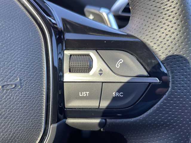 プジョー ３００８ GT ブルー HDi 東京都 2021(令3)年 2.5万km 青 ガラスサンルーフ/ハーフレザーシート/電動パワーシート/シートヒーター/純正LEDヘッドライト/純正18インチアルミホイール/オートテールゲート/パドルシフト/バックモニター/ブラインドスポットモニター/レーンキープアシスト/アダプティブクルーズコントロール/衝突被害軽減ブレーキ/ステアリングスイッチ/フルオートエアコン/サイドエアバック/カーテンエアバック/スマートキー/プッシュスタート