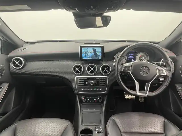 メルセデス・ベンツ Ａ１８０ ブルーエフィシェンシー 岡山県 2013(平25)年 6.4万km 白 エクスクルーシブパッケージ　/シートヒーター　/レザーシート　/クライメイトコントロール　/コンビニエンスオープン　/リバースポジション　/クルコン　/バックカメラ　/純正ナビ　/Ｂｌｕｅｔｏｏｔｈ