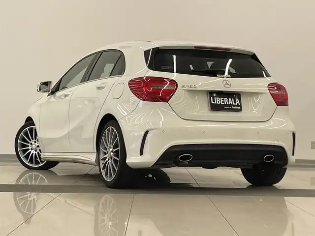 メルセデス・ベンツ Ａ１８０ ブルーエフィシェンシー 岡山県 2013(平25)年 6.4万km 白 エクスクルーシブパッケージ　/シートヒーター　/レザーシート　/クライメイトコントロール　/コンビニエンスオープン　/リバースポジション　/クルコン　/バックカメラ　/純正ナビ　/Ｂｌｕｅｔｏｏｔｈ