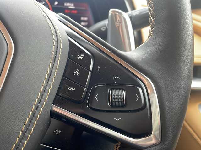 シボレー シボレー コルベット コンバーチブル 鳥取県 2022(令4)年 0.3万km パールⅡ 法人ワンオーナー/ヤナセディーラー車/７０th記念モデル/スマートキーx2個/記録簿R7/11R6/12R5/12/リトラクタブルハードトップ/BOSE14スピーカーサウンド/コンペディションタンレザーシート/アルカンターラインテリアトリムルーフ/フロントリフター/ブレンボレッドキャリパー/5スポーク鍛造AW（F19R20)/パイロットスポーツ４S/カーボンフラッシュリアスポイラー・ミラー/クウォッドエキゾースト（バルブ切替）/カラーヘッドアップディスプレイ/12インチディスプレイナビ/フルセグ・Bluetooth/フロント・リアカメラ/ワイヤレス充電/シートヒーターベンチレーション/8ウェイパワーシート/ステアリングヒーター/社外GPSレーダー/社外360ドライブレコーダー/プリクラッシュセーフティ/ブラインドスポット/レーンデパーチャー/リアソナー/オートハイビーム/LEDヘッドライト/ETCユニット/保証書・取説