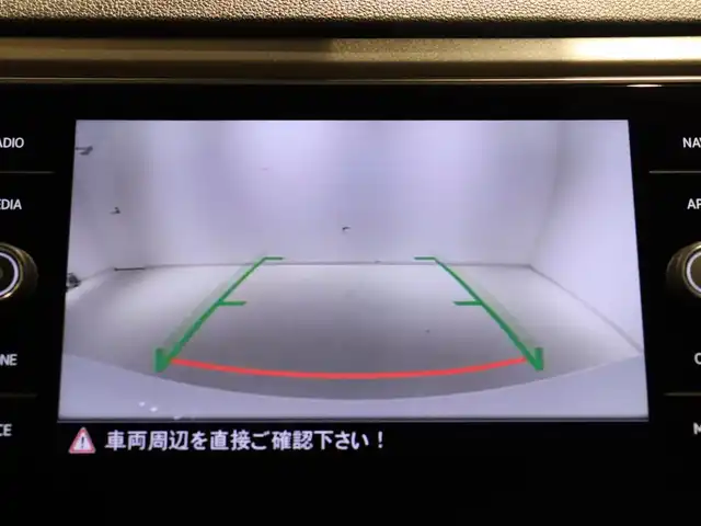 フォルクスワーゲン ＶＷ Ｔ－ロック TDI スタイル デザインPKG 静岡県 2021(令3)年 4.3万km ピュアホワイト 衝突軽減ブレーキ　/ＡＣＣ　/Ｃａｒ Ｐｌａｙ　/純正ナビ　/バックカメラ　/ＢＳＭ　/ＬＫＡ　/パドルシフト　/ＥＴＣ　/純正１７ＡＷ　/アイドリングストップ　/ＬＥＤヘッドライト/スマートキー　/スペアキー１本　/ルーフレール