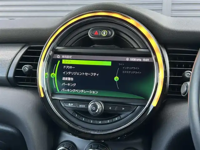 ＭＩＮＩ ミニ クーパー D 茨城県 2020(令2)年 3.5万km チリ・レッド 中期型 /ドライビングアシスト /ナビ /Bカメラ /BT /PDC /パークアシスト/LED /UJテールランプ /コンフォートアクセス /ルーフ＆ドアミラーカバーホワイト /ETC /純正15インチアルミホイール /前後ドラレコ /禁煙車