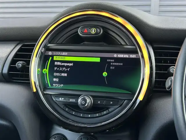 ＭＩＮＩ ミニ クーパー D 茨城県 2020(令2)年 3.5万km チリ・レッド 中期型 /ドライビングアシスト /ナビ /Bカメラ /BT /PDC /パークアシスト/LED /UJテールランプ /コンフォートアクセス /ルーフ＆ドアミラーカバーホワイト /ETC /純正15インチアルミホイール /前後ドラレコ /禁煙車