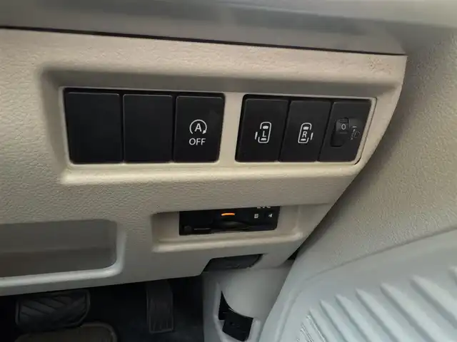 スズキ スペーシア HYBRID X 三重県 2018(平30)年 8.4万km オフブルーメタリック/ホワイト2トーン ETC/両側パワースライドドア/AV一体型ナビゲーション/全方位モニター/2トーンルーフパッケージ/セーフティーサポート/ハロゲンヘッドランプ/　オートライト/シートヒーター/　運転席