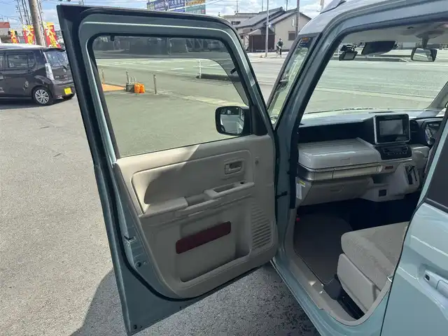 スズキ スペーシア HYBRID X 三重県 2018(平30)年 8.4万km オフブルーメタリック/ホワイト2トーン ETC/両側パワースライドドア/AV一体型ナビゲーション/全方位モニター/2トーンルーフパッケージ/セーフティーサポート/ハロゲンヘッドランプ/　オートライト/シートヒーター/　運転席