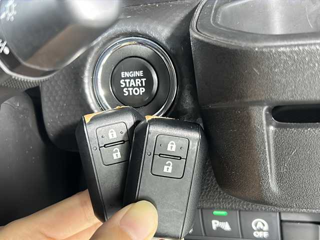 スズキ ハスラー Jスタイル Ⅱ ターボ 広島県 2022(令4)年 1.3万km ピュアホワイトパール/ウッディブラウン2トーンルーフ 禁煙/ワンオーナー /純正ナビ/CD/DVD/DTV/Bluetooth/全方位カメラ/レーダークルーズコントロール/LEDオートライト/シートヒーター /コーナーセンサー/ステアリングスイッチ/パドルシフト/アイドリングストップ/スマートキー/スペアキー /フロアマット/ドアバイザー/ルーフキャリア