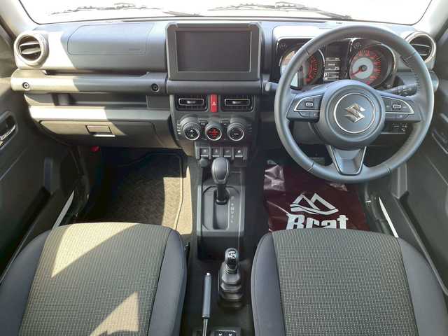 スズキ ジムニー ノマド FC 宮崎県 2025(令7)年 0.2万km パール 純正フロアマット　/ETC/ラゲッジトレイ　/レーダークルコン　/シートヒーター　/バックサポート　/レーンキープ　/アイストップ　/バックソナー　/ヘッドライトクリーナー　/スマートキー　/プッシュスタート　/バックフォグ　/LED