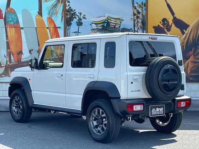 スズキ ジムニー ノマド FC 宮崎県 2025(令7)年 0.2万km パール 純正フロアマット　/ETC/ラゲッジトレイ　/レーダークルコン　/シートヒーター　/バックサポート　/レーンキープ　/アイストップ　/バックソナー　/ヘッドライトクリーナー　/スマートキー　/プッシュスタート　/バックフォグ　/LED