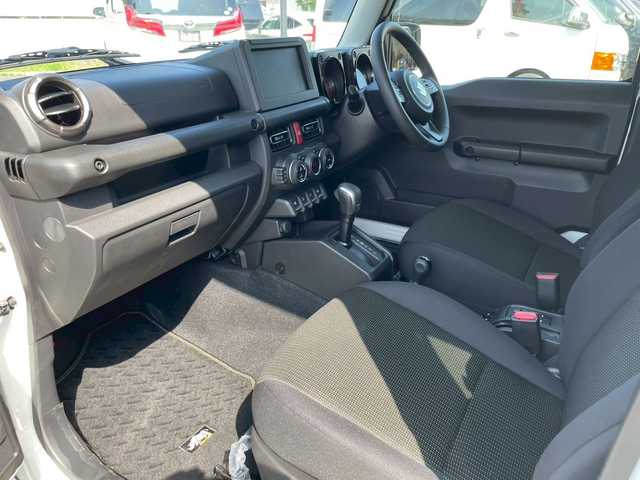 スズキ ジムニー ノマド FC 宮崎県 2025(令7)年 0.2万km パール 純正フロアマット　/ETC/ラゲッジトレイ　/レーダークルコン　/シートヒーター　/バックサポート　/レーンキープ　/アイストップ　/バックソナー　/ヘッドライトクリーナー　/スマートキー　/プッシュスタート　/バックフォグ　/LED