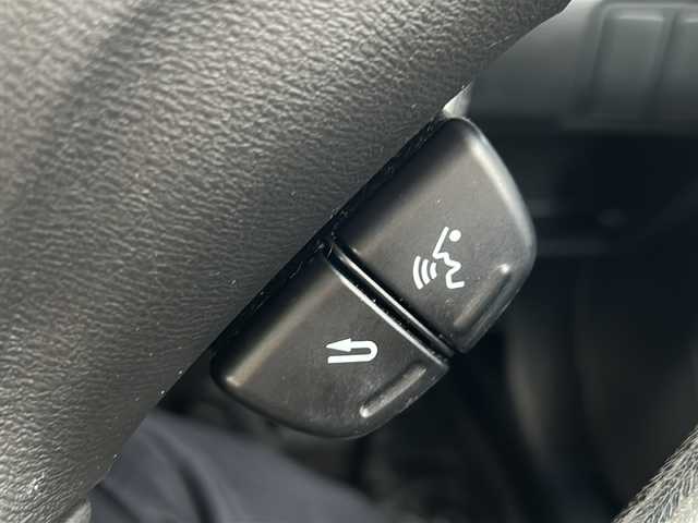 ホンダ アコード ユーロ R 岐阜県 2007(平19)年 11.6万km ナイトホークブラックパール 純正ナビ/(AM/FM)/純正momoステアリング/社外エアクリーナー/RECAROシート/フォグランプ/ウィンカーミラー/電動格納ミラー/社外17インチAW/スマートキー/フロアマット/ドアバイザー/取扱説明書/純正エアクリーナー有