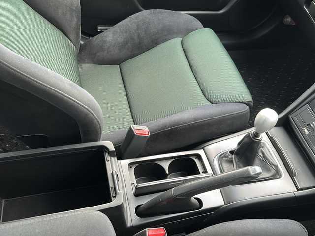 ホンダ アコード ユーロ R 岐阜県 2007(平19)年 11.6万km ナイトホークブラックパール 純正ナビ/(AM/FM)/純正momoステアリング/社外エアクリーナー/RECAROシート/フォグランプ/ウィンカーミラー/電動格納ミラー/社外17インチAW/スマートキー/フロアマット/ドアバイザー/取扱説明書/純正エアクリーナー有