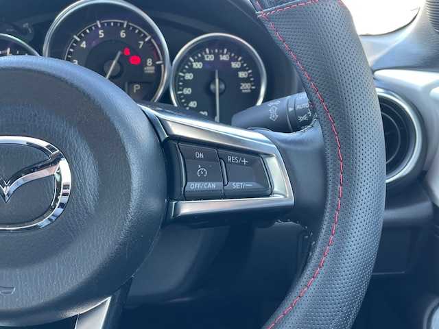 マツダ ロードスター ＲＦ S 静岡県 2021(令3)年 1.5万km スノーフレイクホワイトパールマイカ ●純正ナビ/(フルセグ/CD/DVD/Bluetooth/AUX)/●バックカメラ/●クルーズコントロール/●衝突被害軽減システム/●レーンキープアシスト/●後方パーキングセンサー/●LEDヘッドライト/●オートライト/●革巻きステアリング/●ステアリングスイッチ/●ETC/●前方ドライブレコーダー/●全席シートヒーター/●パドルシフト/●電動ルーフ/●スマートキー/●プッシュスタート/●純正フロアマット/●純正17インチアルミホイール/●ダブルSRS＋ABS/●保証書/●車両取扱説明書/●ナビ取扱説明書