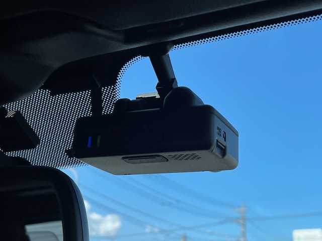 マツダ ロードスター ＲＦ S 静岡県 2021(令3)年 1.5万km スノーフレイクホワイトパールマイカ ●純正ナビ/(フルセグ/CD/DVD/Bluetooth/AUX)/●バックカメラ/●クルーズコントロール/●衝突被害軽減システム/●レーンキープアシスト/●後方パーキングセンサー/●LEDヘッドライト/●オートライト/●革巻きステアリング/●ステアリングスイッチ/●ETC/●前方ドライブレコーダー/●全席シートヒーター/●パドルシフト/●電動ルーフ/●スマートキー/●プッシュスタート/●純正フロアマット/●純正17インチアルミホイール/●ダブルSRS＋ABS/●保証書/●車両取扱説明書/●ナビ取扱説明書