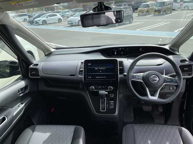 日産 セレナ ハイウェイスター V 愛知県 2020(令2)年 6.5万km ダイヤモンドブラック 純正10型ナビ/フリップダウンモニター/全方位カメラ/プロパイロット/バックカメラ/ハンズフリースライドドア/コーナーセンサー/純正アルミホイール/ブラインドスポットモニター/LEDヘッドライト/インテリジェントミラー/ドライブレコーダー/ETC/衝突軽減システム/フルセグ/CD DVD/Bluetooth/ステアリングスイッチ/スマートキー/プッシュスタート