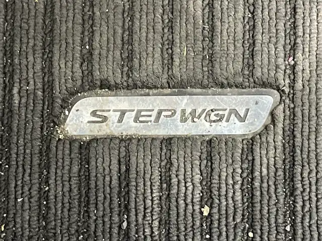 ホンダ ステップワゴン スパーダ クールスピリット 群馬県 2016(平28)年 8.9万km プレミアムスパークルブラックパール 純正１１型後席モニター　純正９型ナビ　バックカメラ　アダクティブクルーズコントロール　衝突被害軽減システム　両側電動スライドドア　パドルシフト　シートヒーター　ＥＴＣ　ドラレコ　スマートキー　禁煙車