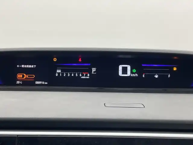 ホンダ ステップワゴン スパーダ クールスピリット 群馬県 2016(平28)年 8.9万km プレミアムスパークルブラックパール 純正１１型後席モニター　純正９型ナビ　バックカメラ　アダクティブクルーズコントロール　衝突被害軽減システム　両側電動スライドドア　パドルシフト　シートヒーター　ＥＴＣ　ドラレコ　スマートキー　禁煙車