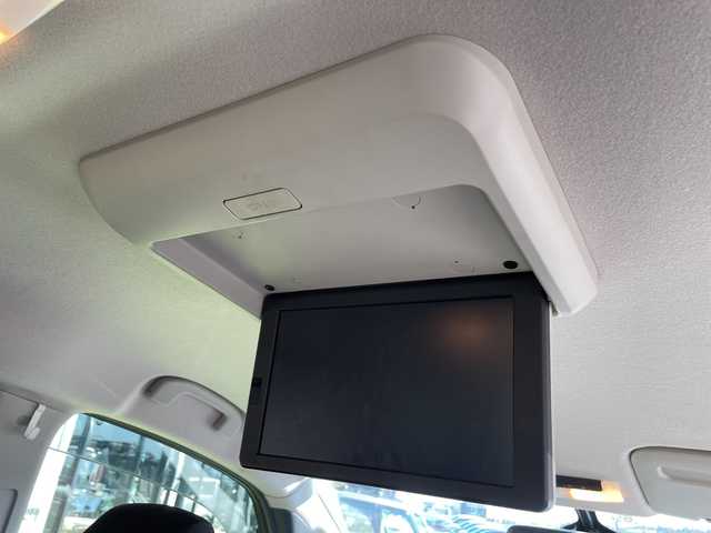 日産 セレナ ハイウェイスター 愛知県 2017(平29)年 7.4万km ダイヤモンドブラック プロパイロット/純正ナビ/フリップダウンモニター/両側パワースライドドア/レーダークルーズコントロール/バックカメラ/純正アルミホイール/衝突軽減システム/フルセグ/CD DVD/Bluetooth/ステアリングスイッチ/スマートキー/プッシュスタート