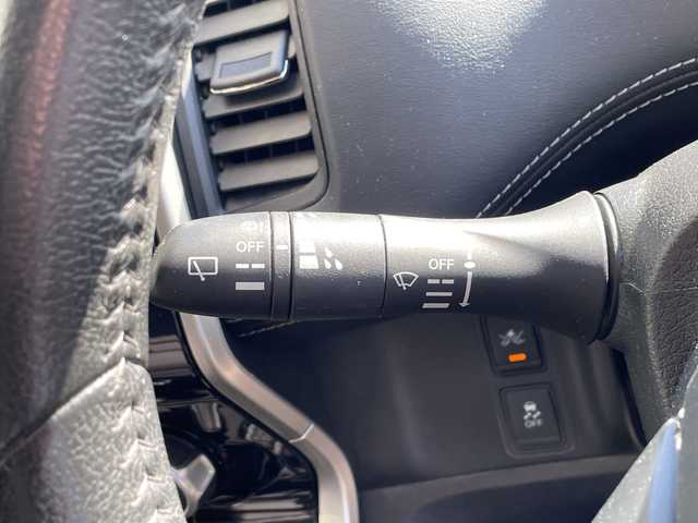 日産 セレナ ハイウェイスター 愛知県 2017(平29)年 7.4万km ダイヤモンドブラック プロパイロット/純正ナビ/フリップダウンモニター/両側パワースライドドア/レーダークルーズコントロール/バックカメラ/純正アルミホイール/衝突軽減システム/フルセグ/CD DVD/Bluetooth/ステアリングスイッチ/スマートキー/プッシュスタート