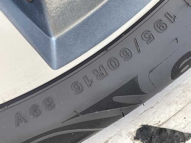 日産 セレナ ハイウェイスター 愛知県 2017(平29)年 7.4万km ダイヤモンドブラック プロパイロット/純正ナビ/フリップダウンモニター/両側パワースライドドア/レーダークルーズコントロール/バックカメラ/純正アルミホイール/衝突軽減システム/フルセグ/CD DVD/Bluetooth/ステアリングスイッチ/スマートキー/プッシュスタート