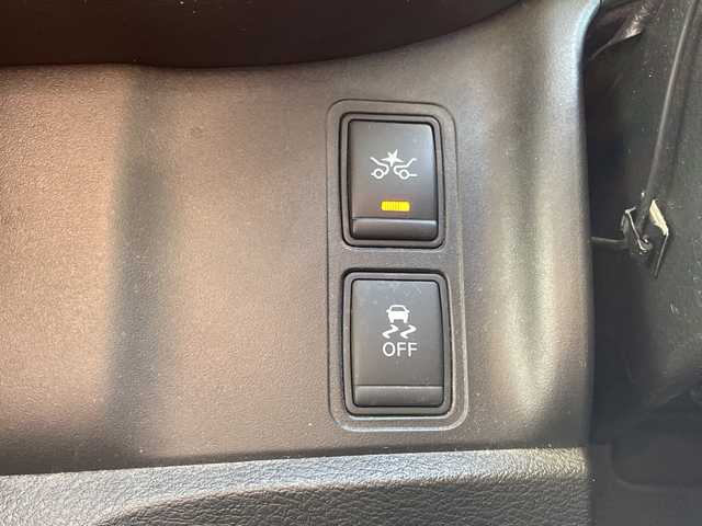 日産 セレナ ハイウェイスター 愛知県 2017(平29)年 7.4万km ダイヤモンドブラック プロパイロット/純正ナビ/フリップダウンモニター/両側パワースライドドア/レーダークルーズコントロール/バックカメラ/純正アルミホイール/衝突軽減システム/フルセグ/CD DVD/Bluetooth/ステアリングスイッチ/スマートキー/プッシュスタート