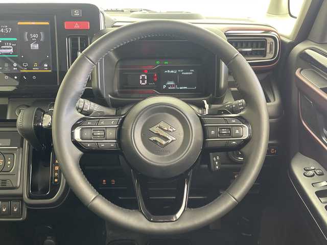 スズキ スペーシア カスタム HYBRID XS ターボ 愛知県 2024(令6)年 1.3万km ピュアホワイトパール/ブラック2トーン 純正9型ナビ/・Bluetooth/・CD/DVD/・フルセグテレビ/・AppleCarPlay/全方位モニター/両側パワースライドドア/衝突軽減ブレーキ/レーンキープアシスト/オートマチックハイビーム/前後コーナーセンサー/ハーフレザーシート/シートヒーター/ステアリングヒーター/レーダークルーズコントロール/前後ドライブレコーダー/ビルトインETC/LEDヘッドライト