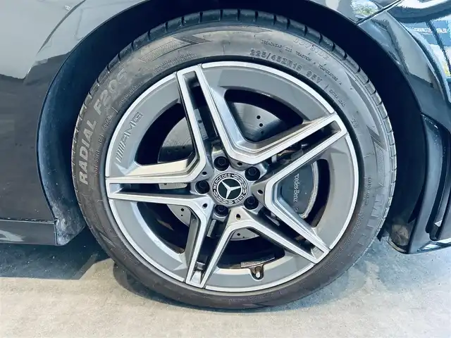 メルセデス・ベンツ ＣＬＡ２００ｄ AMGライン 大阪府 2021(令3)年 3.1万km コスモスブラック レーダーセーフティ/純正ナビ/TV/バックカメラ/ACC/純正18インチAW/LEDヘッドライト/アンビエントライト/ハーフ革/メモリ付きパワーシート/シートヒーター/クリアランスソナー/ブラインドスポット/ワイヤレス充電