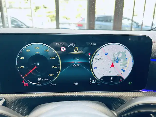 メルセデス・ベンツ ＣＬＡ２００ｄ AMGライン 大阪府 2021(令3)年 3.1万km コスモスブラック レーダーセーフティ/純正ナビ/TV/バックカメラ/ACC/純正18インチAW/LEDヘッドライト/アンビエントライト/ハーフ革/メモリ付きパワーシート/シートヒーター/クリアランスソナー/ブラインドスポット/ワイヤレス充電