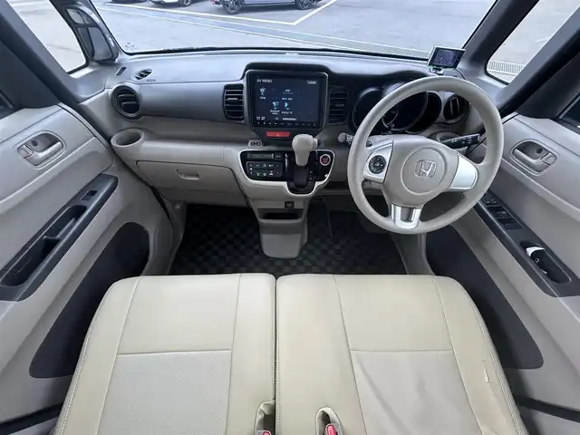 ホンダ Ｎ ＢＯＸ G Lパッケージ 愛媛県 2015(平27)年 6.3万km プレミアムディープロッソパール 純正ナビ（Bluetooth/SD/フルセグテレビ）/GPSレーザー探知機/片側電動スライドドア/バックカメラ/横滑り防止装置/チップアップシート/ベンチシート/Wエアバック/レザー調シートカバー/社外フロアマット/スペアキー/シガーソケット