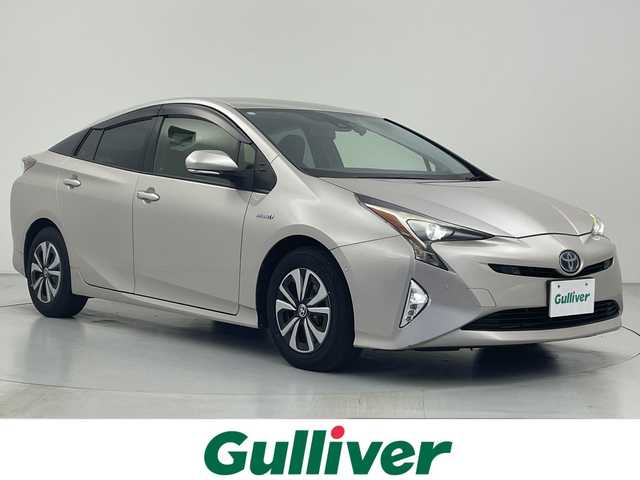 トヨタ プリウス Sセーフティプラス 愛知県 2016(平28)年 4.8万km スティールブロンドM 純正ナビ/・Bluetooth/・フルセグ/・DVD/CD/バックカメラ/追従クルコン/ビルドインETC2.0/衝突軽減/コーナーセンサー/レーンキープ/オートハイビーム/オートライト/LEDヘッドライト